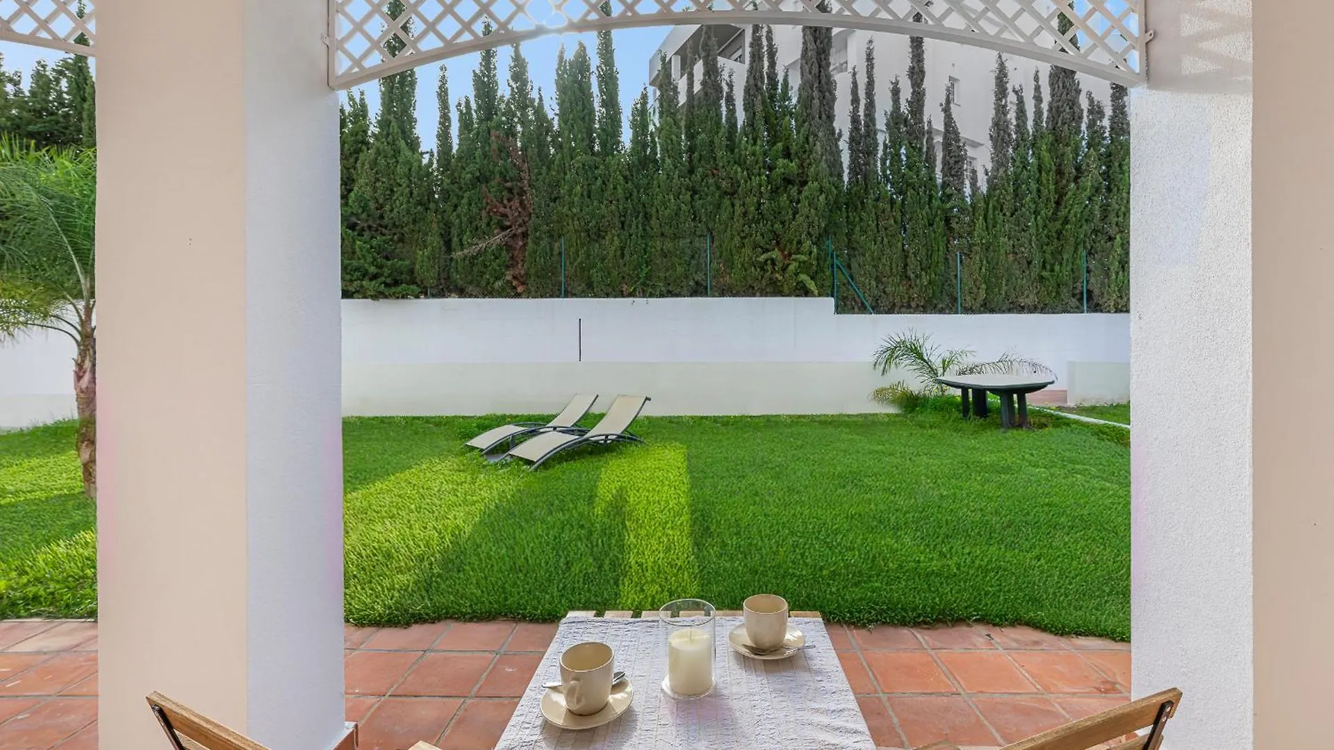 Appartement Dolmen Group- Jardines Andalucia Banus à Marbellac Séjour chez l'habitant